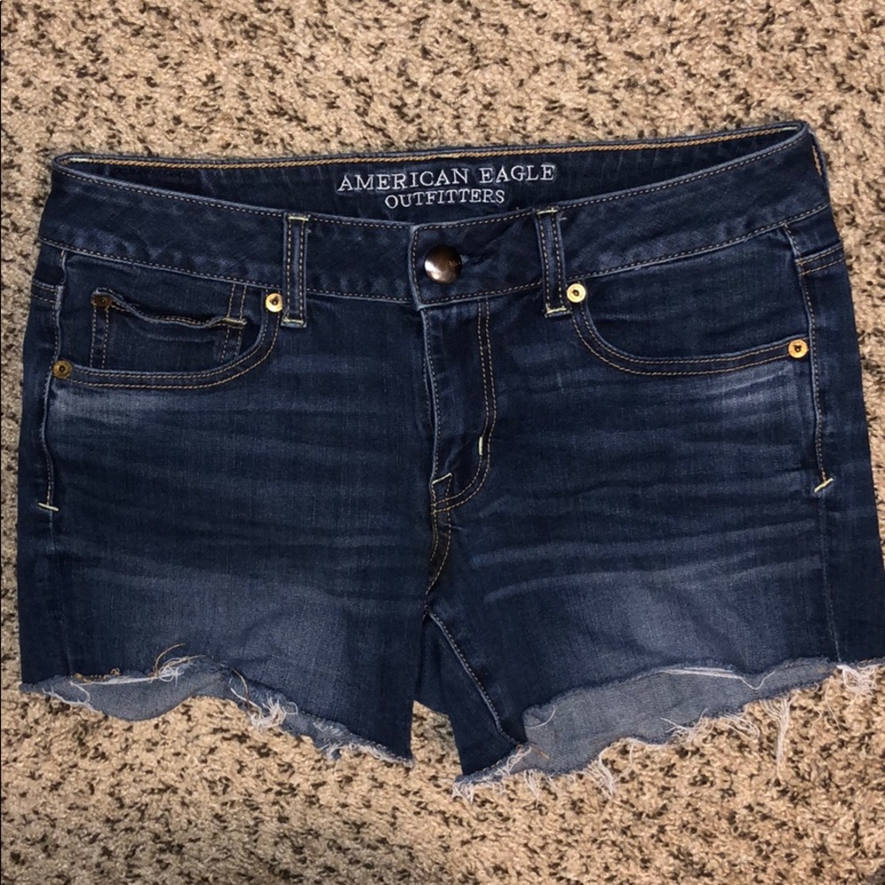 American Eagle jean shorts Shortie Size 8